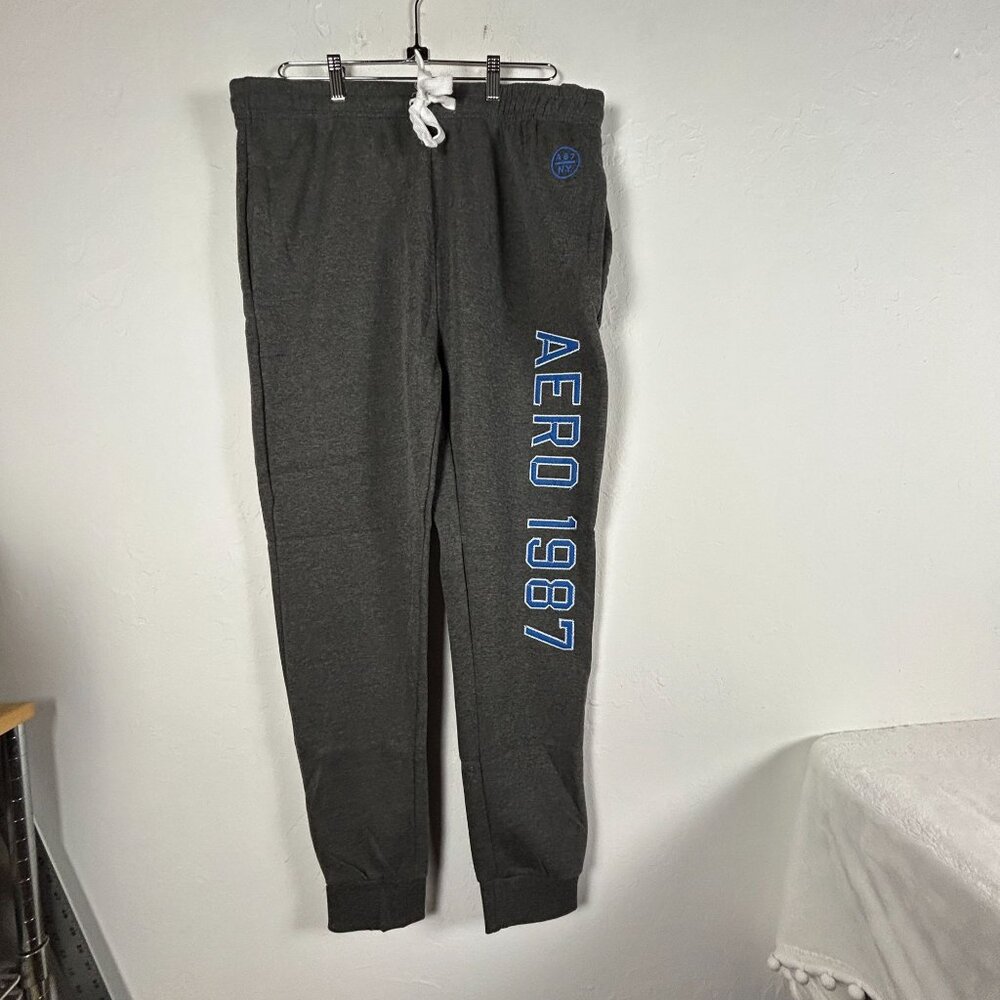 Aeropostale Mens Aero 1987 Sweatpants Large Gray Active Drawstring Waist Pockets